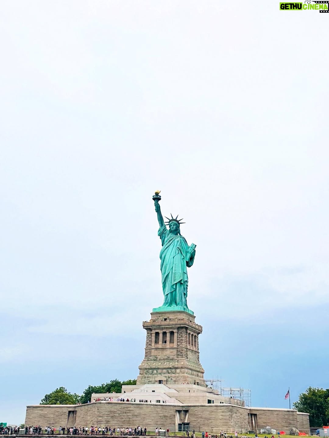 Natsuki Deguchi - 401K Likes - 🌳🗽
