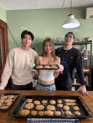 Nattasha Bunprachom Instagram - ฟีลผู้หญิง ตะเล็ก ตะน้อย 🥰 #ผู้หญิงตัวเล็กๆ 

#แฟนผมน่ารักจังเลยครับ