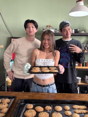 Nattasha Bunprachom Instagram - ฟีลผู้หญิง ตะเล็ก ตะน้อย 🥰 #ผู้หญิงตัวเล็กๆ 

#แฟนผมน่ารักจังเลยครับ