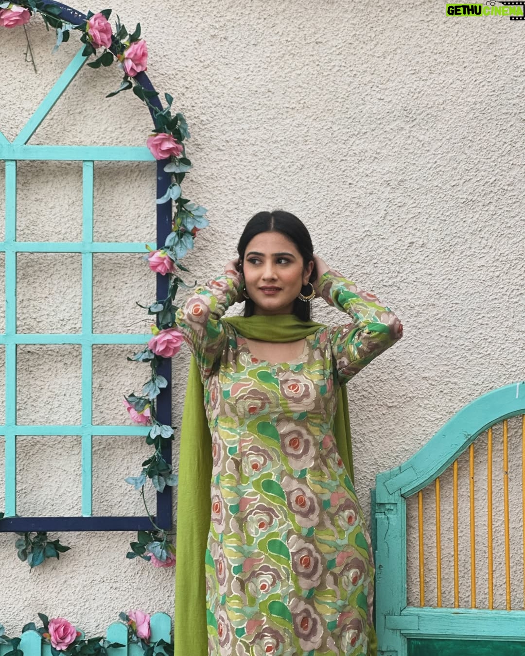 Navjot Kaur Gill - 6.7K Likes - Shoni kudi🫣