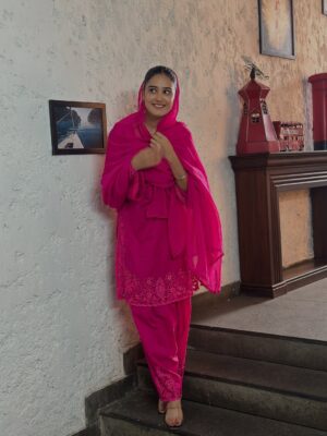 Navjot Kaur Gill Instagram - 💕