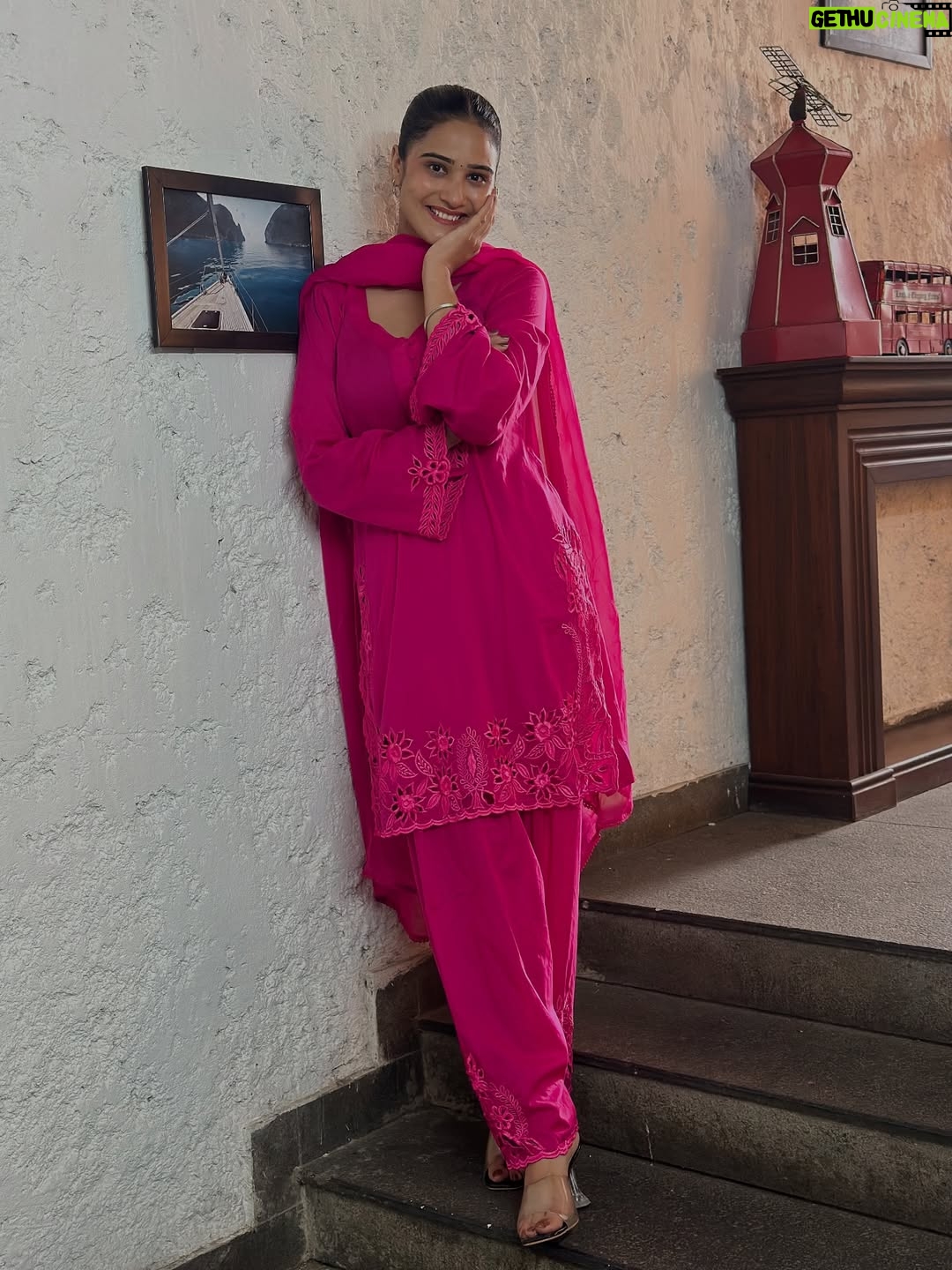 Navjot Kaur Gill - 3.2K Likes - 💕