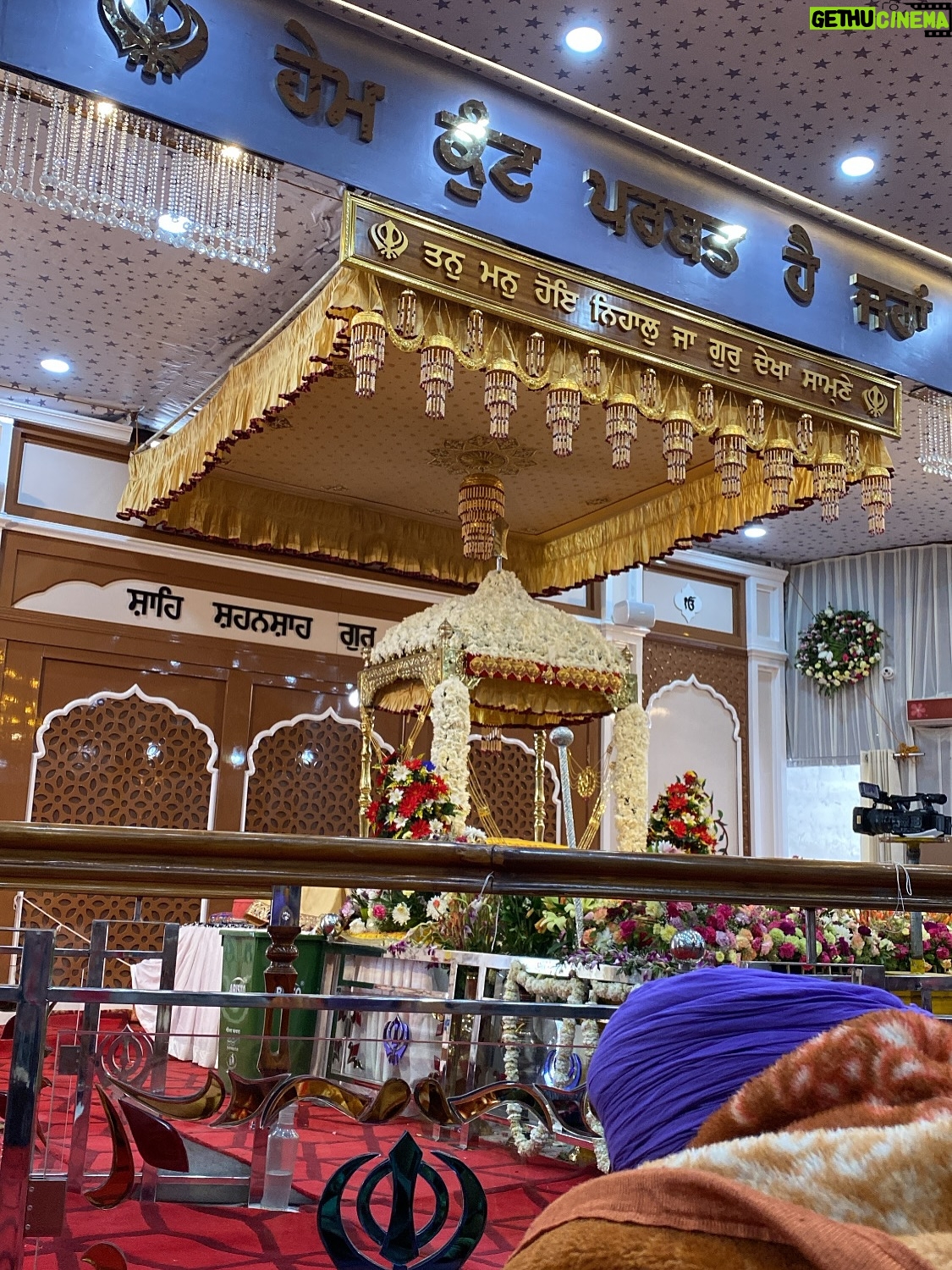 Navjot Kaur Gill - 52.7K Likes - Meinu yaad a jdo mai 6 class ch c meinu koi puchda c tu kithe jana choni a mai hmesha kehndi c Sri Hemkund Sahib . Aaj kine sal ho gye lakin mera ohi supna c hun jdo meinu avaj aai othe jaan lai mai ek mint nhi socheya te mai chli gyi te mera o 6 class wala supna pura ho gya 🙏🏻 te othe ponchke jo sukoon milda o duniyan te kisi jga te nhi mil sakda eh mai mehsoos  krke aai a 🙏🏻