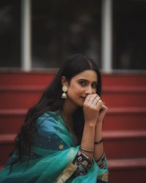 Navjot Kaur Gill Instagram - 🫣