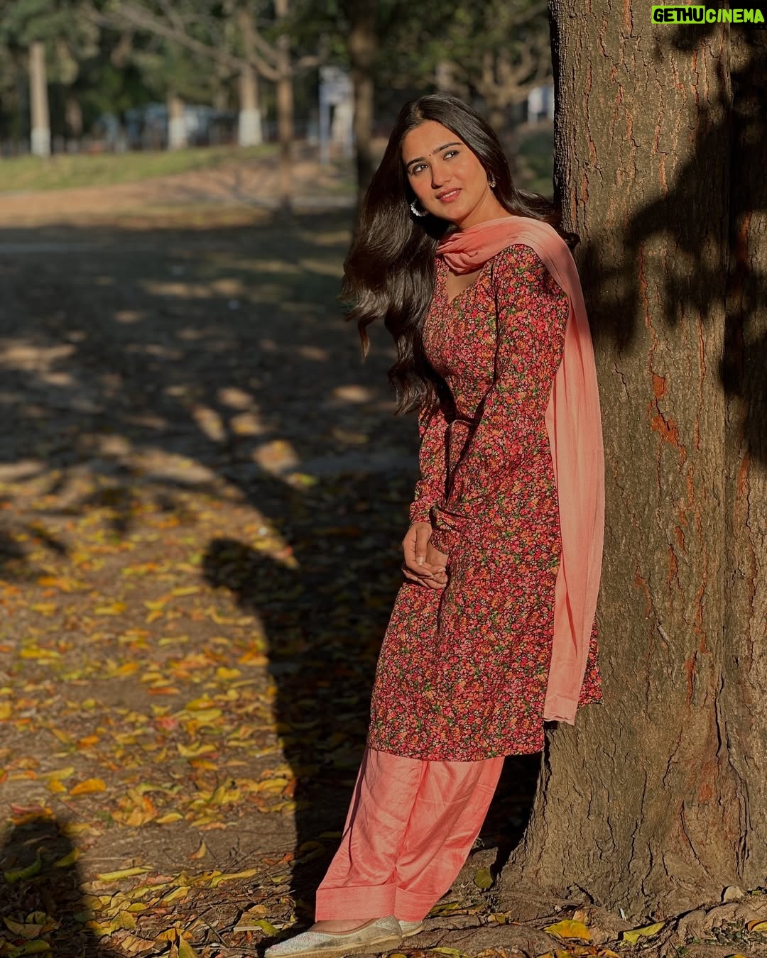 Navjot Kaur Gill - 14.5K Likes - Sheesha yaar da ❤️