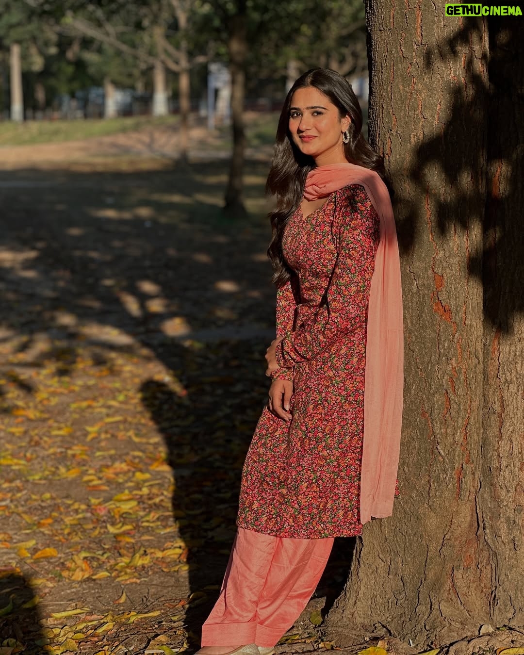 Navjot Kaur Gill - 14.5K Likes - Sheesha yaar da ❤️