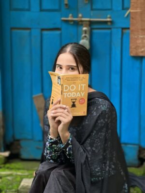 Navjot Kaur Gill Instagram - 📖
