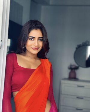 Nayani Pavani Instagram - 🌹
