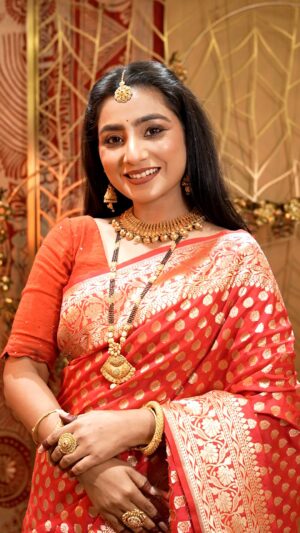 Neha Marda Instagram - This Hartalika Teej, celebrate endless love and tradition✨
I adorned myself in @indriyajewels , letting every piece reflect the devotion, joy, and timeless elegance of the celebration.
Each piece adds sparkle to the rituals and makes every moment unforgettable
Discover jewels crafted that elevate the sparkle of every festival at Indriya.
#IndriyaJewellery #AdityaBirlaJewellery #ad