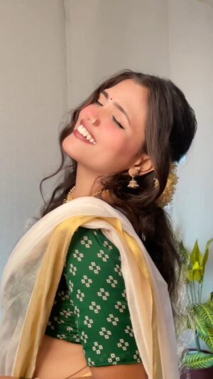 Neha Rana Instagram - Pardeshiya🦚🍀
.
.
.
#reelkrofeelkro❤️ #reelitfeelit #viral #trending #explore #neharana #trendingsong❤️ #instadaily