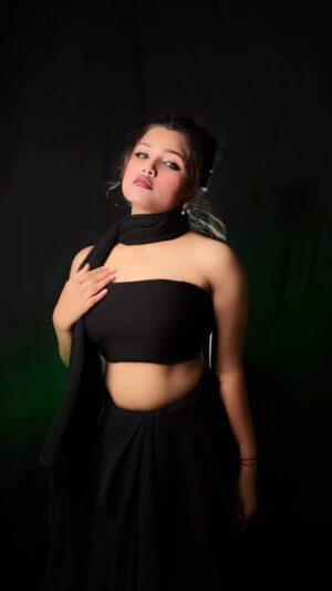 Neha Rana Instagram - Dilbar ✨❤️‍🔥
One of my viral video 
.
.
.
#reels #reelsinstagram #reelsvideo #reelitfeelit #reelkarofeelkaro #reelsvideo
#explore #explorepage #viralreels #viralvideos #trending #trend 
reels, reels instagram, explore, explore page, viral reels, viral videos, trending, trend, fyp, foryou, toryoupage]