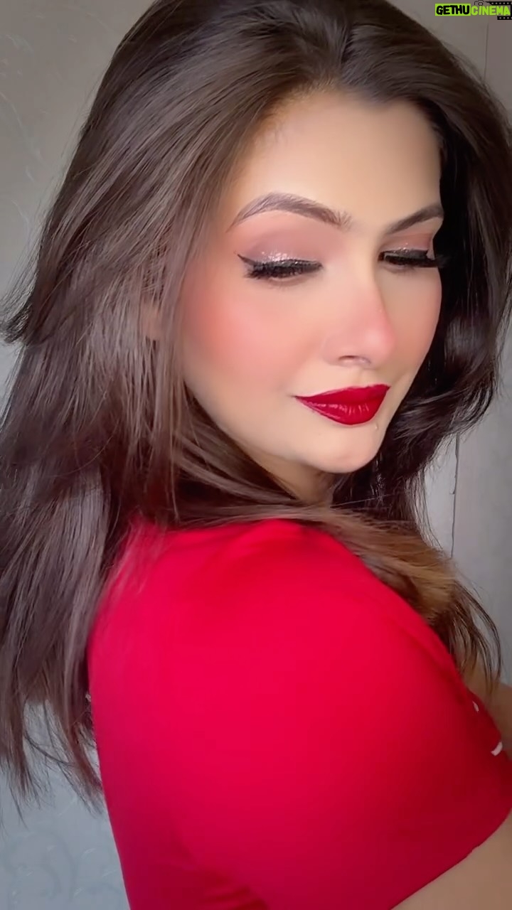 Neha Singh - 744 Likes - ❤️