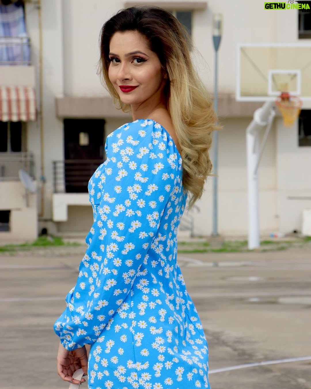 Neha Singh - 517 Likes - 