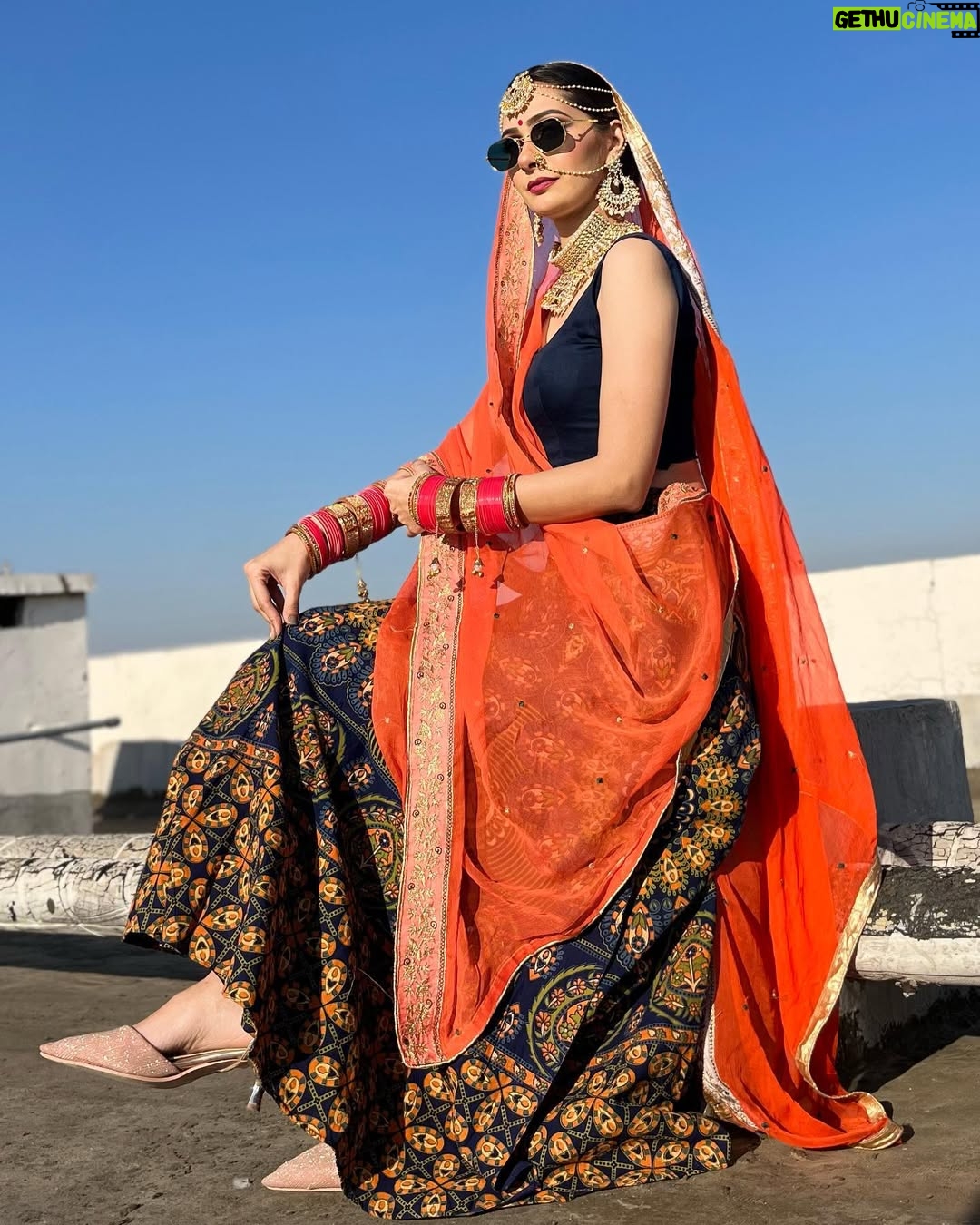 Neha Singh - 519 Likes - Look by @makeup_by_mandeep_ 🥰🧿