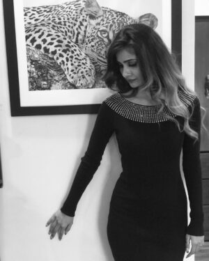 Neha Singh Instagram - #blackandwhite 🖤🤍