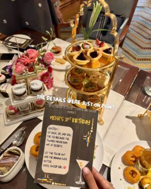 Neha Vora Jhaveri Instagram - Spotted: Par-tea with my girls 🫖,
a dimsum date night delight, and a family eve to remember, 31 came wrapped in love XOXO 💋