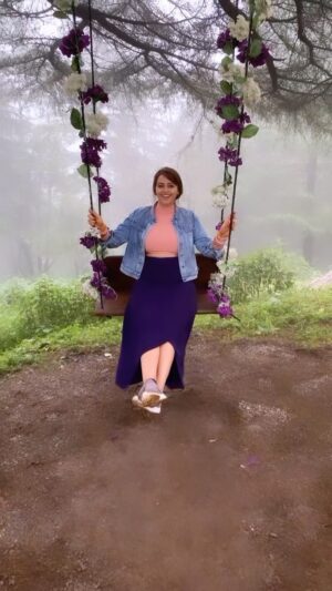 Neha Wadhawan Instagram - Happiness post a trek🙃
.
.
.
.
.
#denimjacket #skirt #pink #purple