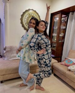 Actress Nehalaxmi Iyer HD Photos and Wallpapers September 2025