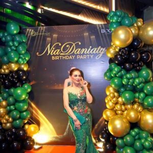 Nia Daniati Instagram - Terima Kasih Ya Allah…Terima Kasih anak anaku,Cucuku,💖,Kaka””ku,Keponajan”ku,Saudara”ku,Sahabat””ku,Teman”” ku,Team ND, Semua Orang”” Special yg  Slalu menSupport,dalam keadaan apapun Love you All 🥰💖💖