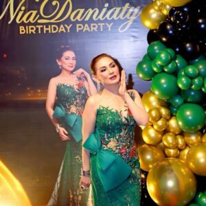 Nia Daniati Instagram - Terima Kasih Ya Allah…Terima Kasih anak anaku,Cucuku,💖,Kaka””ku,Keponajan”ku,Saudara”ku,Sahabat””ku,Teman”” ku,Team ND, Semua Orang”” Special yg  Slalu menSupport,dalam keadaan apapun Love you All 🥰💖💖