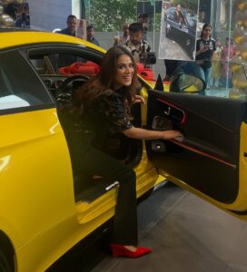 Actress Nia Sharma HD Photos and Wallpapers October 2025