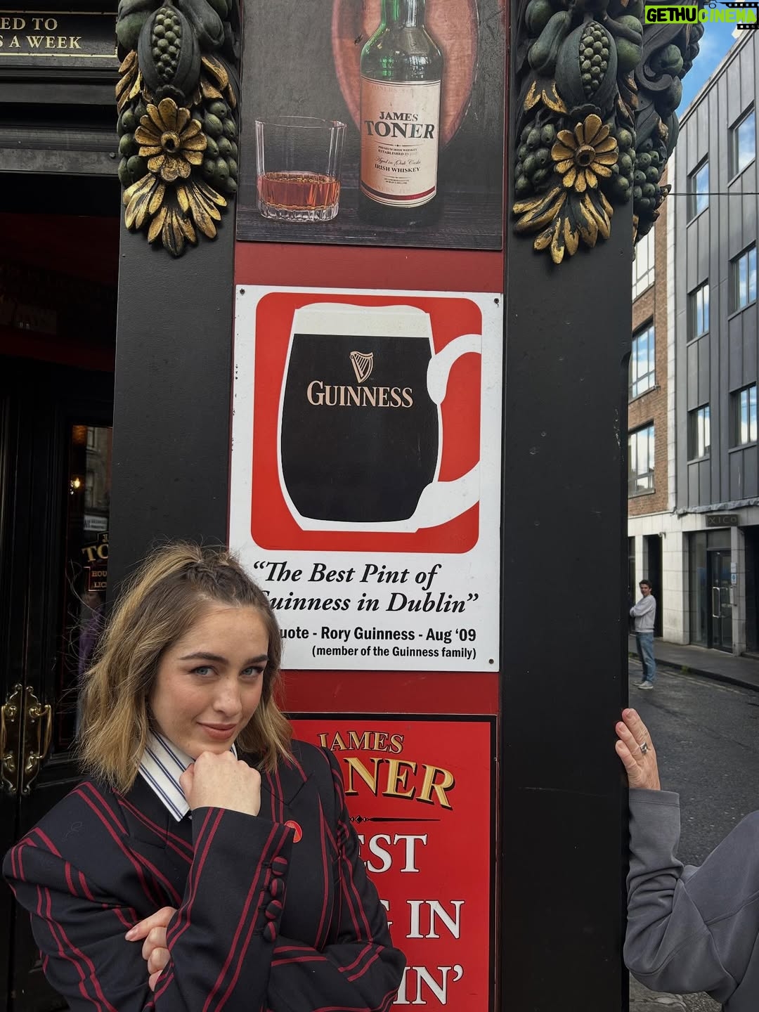 Niamh McCormack - 15.2K Likes - Hog press with the best x