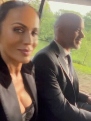 Nicole Ari Parker Instagram - Merci, @boucheron, for the high jewelry sparkle in Central Park. ✨
Hair: @naivashaintl
Makeup: @theeislandboi
Styling: @koncaaykan
Bangles, earrings, rings: @boucheron
Blazer, top, shoes: @dolcegabbana
Shorts: @thefrankieshop
Bag: @aquazzura
@anotherlevelnyc
@earnestwilliams1