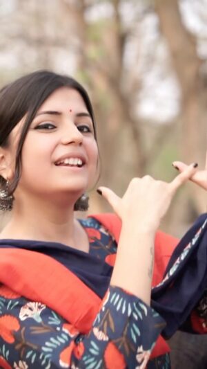 Nidhi Nirmala Mishra Instagram - 🐍
.
.
.
.
.
.
.
.
.
.
.
.
.
.
.
#nidhinirmalamishra #reelsinstagram #reelitfeelit❤️❤️ #reelkrofeelkro❤️ #punjabisongs