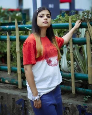 Nidhi Nirmala Mishra Instagram - Tu simple me cute hai 😉
#nidhinirmalamishra #niffi