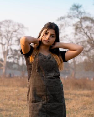 Nidhi Nirmala Mishra Instagram - Dont Look At Me Like That Mahi😉
#nidhinirmalamishra