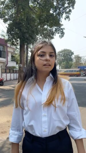 Nidhi Nirmala Mishra Instagram - Achhe comments ka hi reply milega 😆
.
.
.
.
.
.
.
.
.
.
.
#nidhinirmalamishra #reelsinstagram #reelitfeelit❤️❤️ #reelkrofeelkro❤️ #trendingsongs