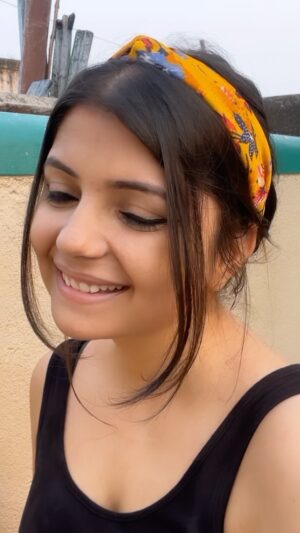 Nidhi Nirmala Mishra Instagram - Chasma last me yaad aaya 🤓
.
.
.
.
.
.
.
.
.
.
.
.
.
.
.
#nidhinirmalamishra #reelsinstagram #reelitfeelit✨ #reelkarofeelkaro❤️❤️❤️❤️ #dialogues #trendingreels