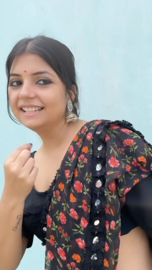 Nidhi Nirmala Mishra Instagram - Choose Part-1 or Part-2?
.
.
.
.
.
.
.
.
.
.
.
.
#nidhinirmalamishra #reelsinstagram #reelitfeelit❤️❤️ #reelkrofeelkro❤️ #oldsongs