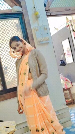 Nidhi Ojha Instagram - 