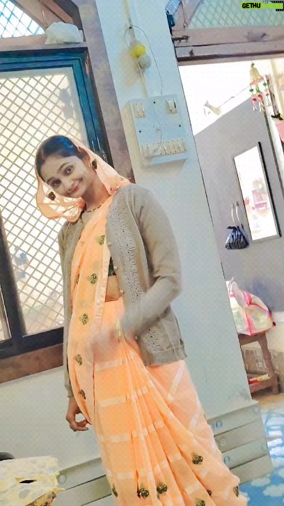 Nidhi Ojha - 70K Likes - 