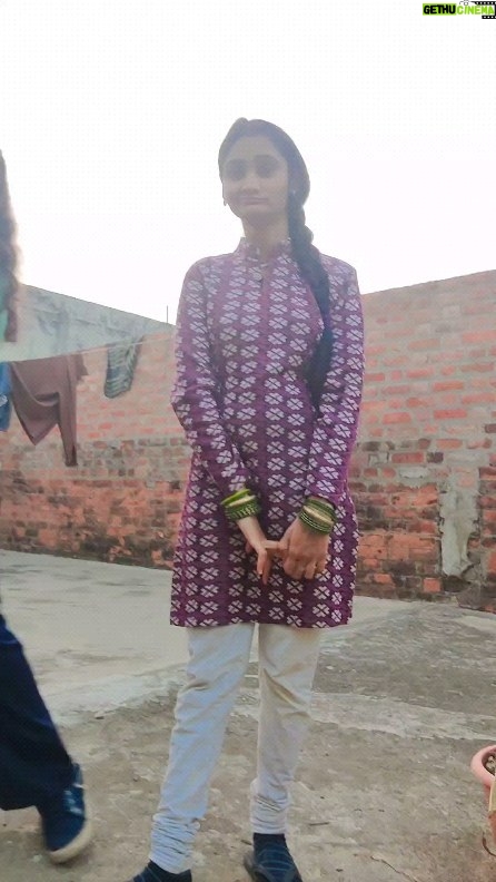 Nidhi Ojha - 10.1K Likes - 