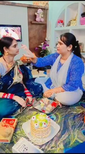 Nidhi Ojha Instagram - #sisterlove❤️
