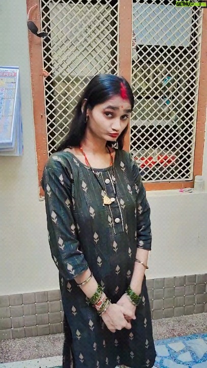 Nidhi Ojha - 5.8K Likes - 