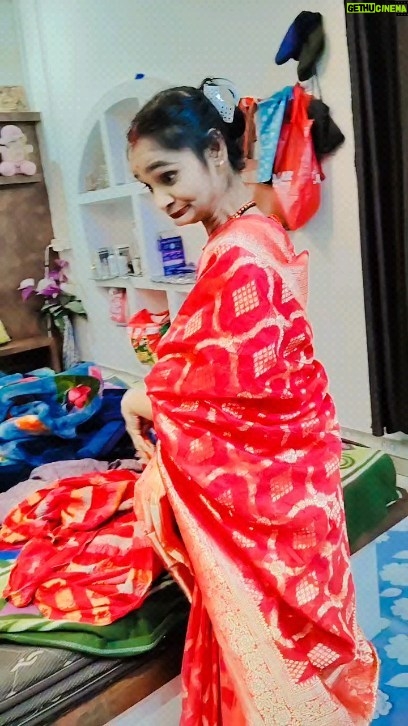 Nidhi Ojha - 7.7K Likes - 