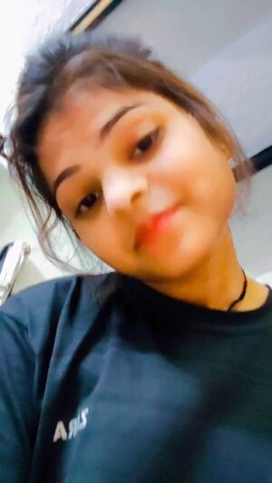 Nidhi Ojha Instagram - 