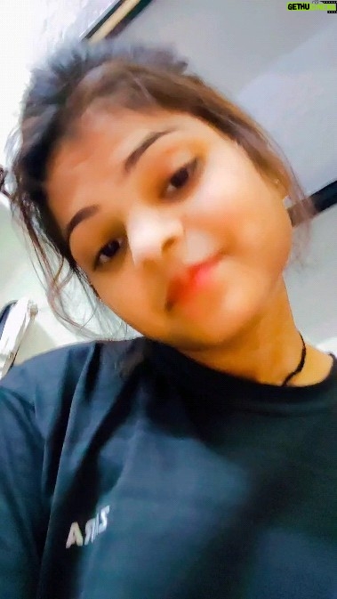Nidhi Ojha - 5.8K Likes - 