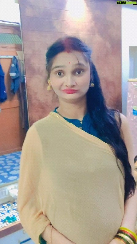 Nidhi Ojha - 17.3K Likes - 