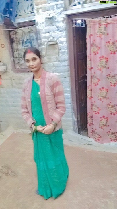 Nidhi Ojha - 31.3K Likes - 