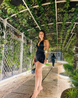 Nidhi Rajput Instagram - Tested positive for being the best you ever had 🫰🏻🫧. 

#ootd #ootdfashion #ootdinspiration #ootdstyle #fashionstyle #fashionmodel #fashionista #newpost #instagood