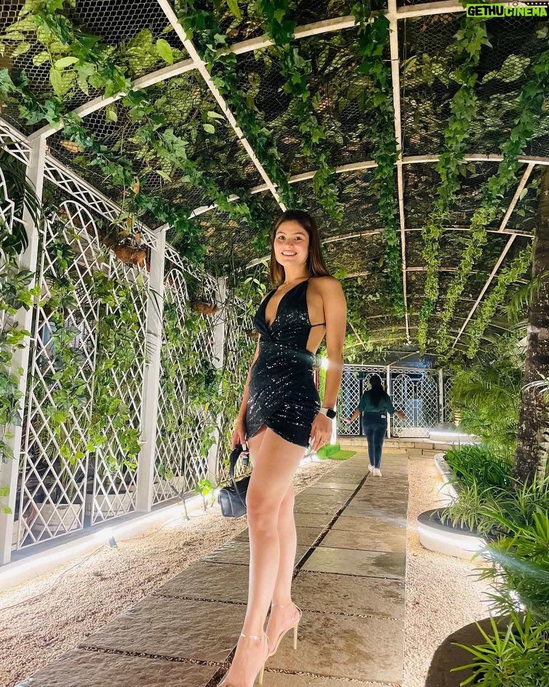 Nidhi Rajput - 6.2K Likes - Tested positive for being the best you ever had 🫰🏻🫧. 

#ootd #ootdfashion #ootdinspiration #ootdstyle #fashionstyle #fashionmodel #fashionista #newpost #instagood