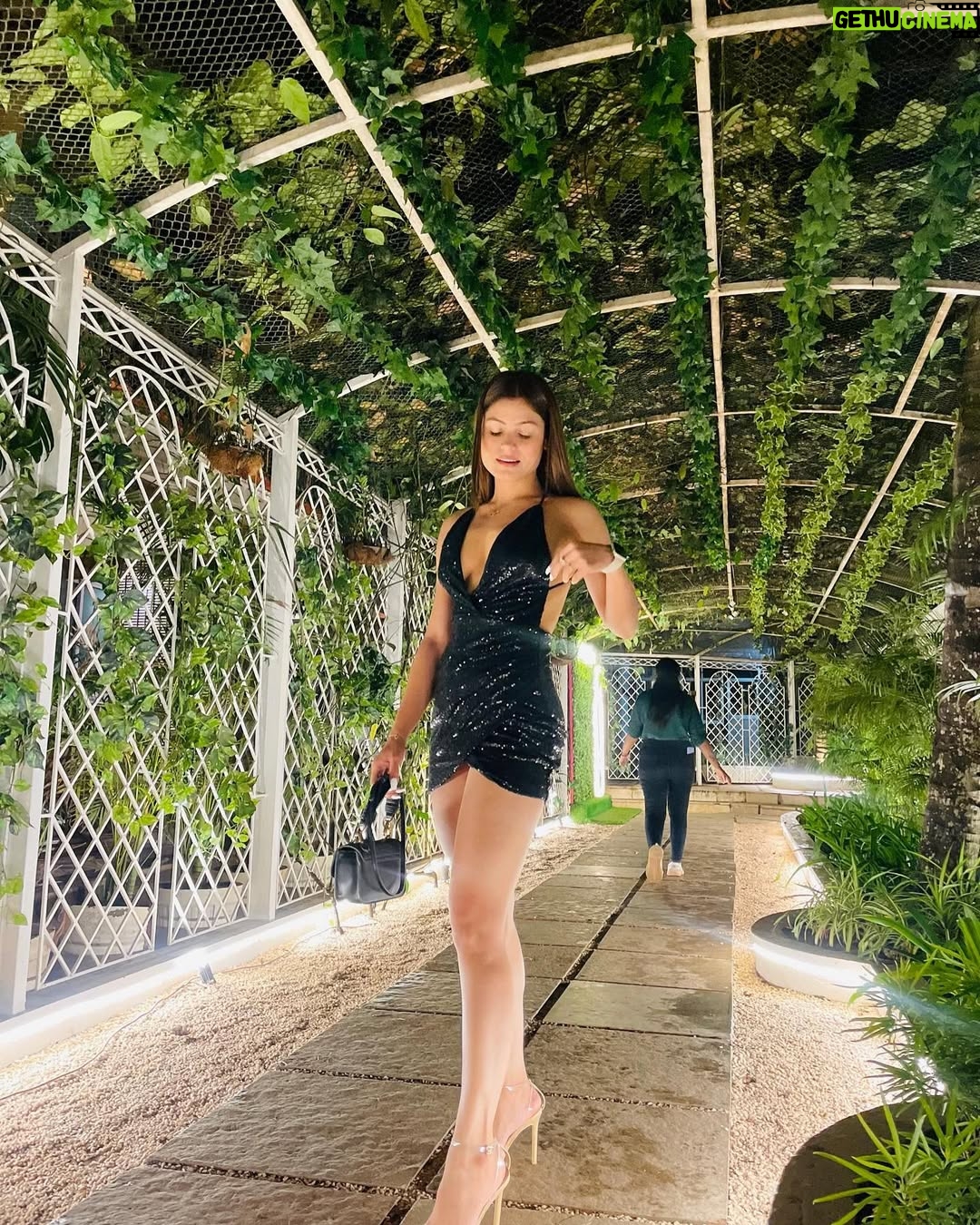 Nidhi Rajput - 6.2K Likes - Tested positive for being the best you ever had 🫰🏻🫧. 

#ootd #ootdfashion #ootdinspiration #ootdstyle #fashionstyle #fashionmodel #fashionista #newpost #instagood