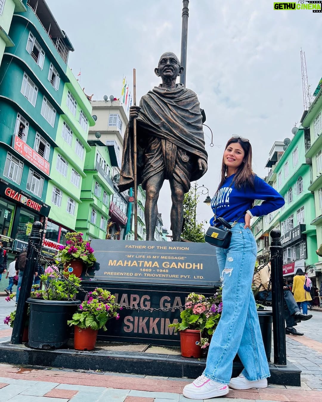 Nidhi Rajput - 3.5K Likes - You must go on adventure to find out where you belong 🥨🍜. 

#ootd #ootdfashion #travel #travelphotography #travelblogger #sikkim #gangtokdiaries #fashionblogger #fashionista #fashionmodel #newpost