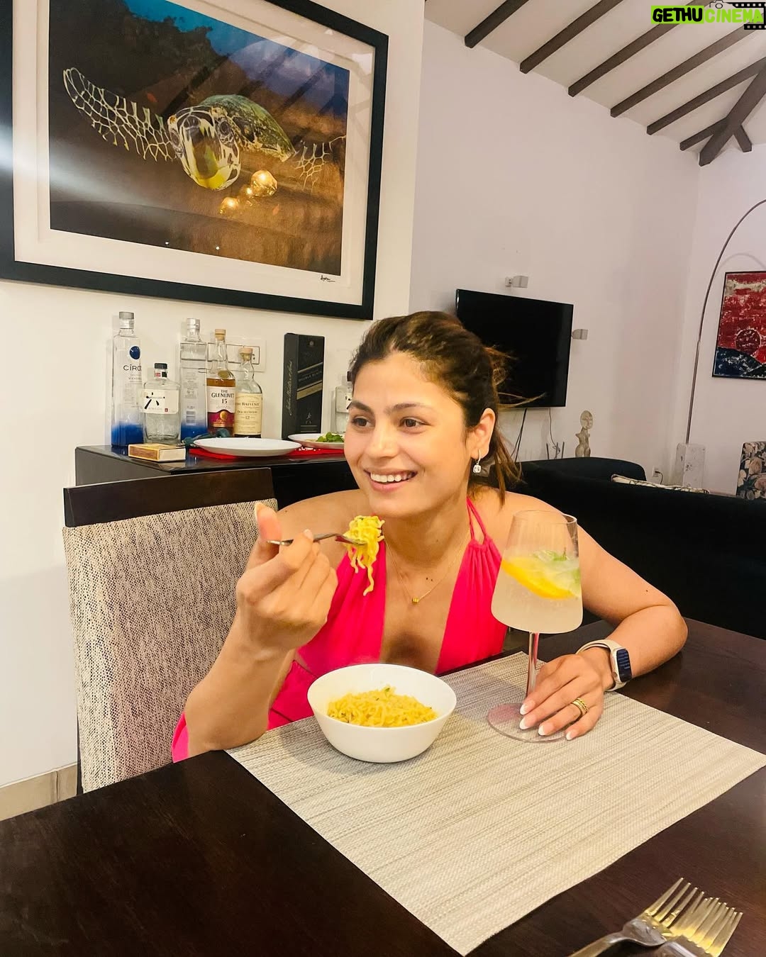 Nidhi Rajput - 4.1K Likes - When life gives you lemons , add vodka 🍋🍸😂🥷🏻. 

#ootd #ootdfashion #ootdstyle #ootdinspiration #fashionblogger #fashionable #fashionlover #styleinspiration #style #styleinspo #newpost #instagood