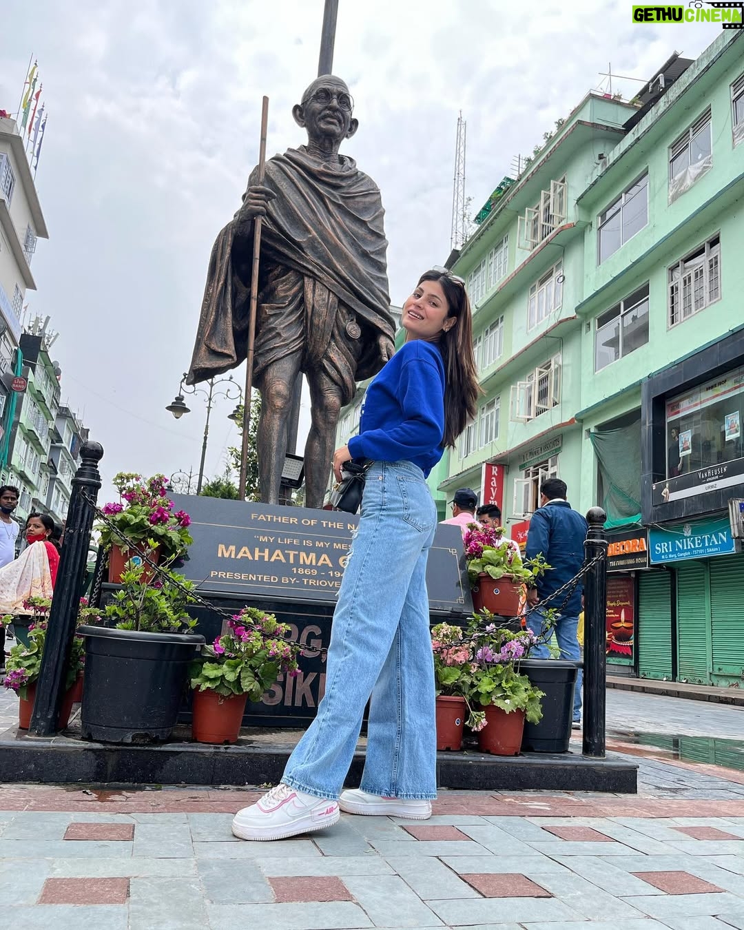 Nidhi Rajput - 3.5K Likes - You must go on adventure to find out where you belong 🥨🍜. 

#ootd #ootdfashion #travel #travelphotography #travelblogger #sikkim #gangtokdiaries #fashionblogger #fashionista #fashionmodel #newpost