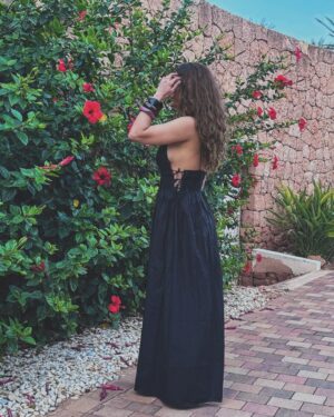 Nidhi Rajput Instagram - Having a moment 👀🌺🌓🧉. 
.
.
.
.
.
.
#islandgirl #islandlife #islandvibes #fashiongram #styleinspiration #styleinspo #fashionista #explore